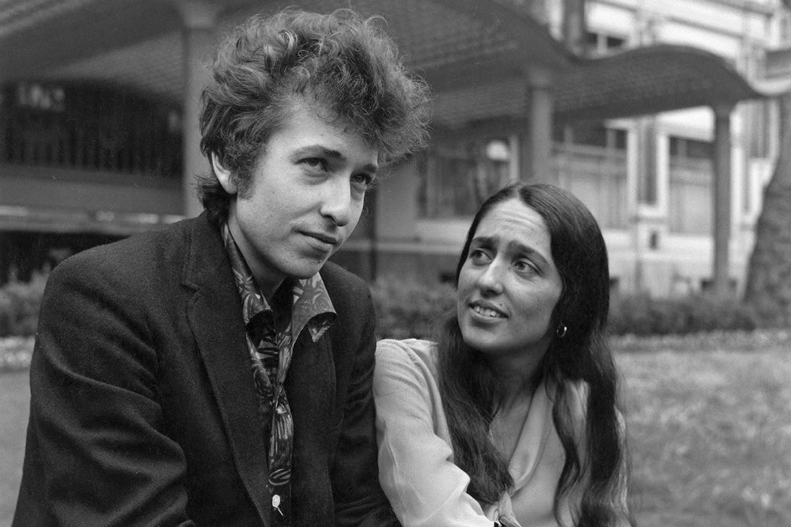 Bob Dylan and the Creative Leap That Transformed Modern Music - JSTOR Daily