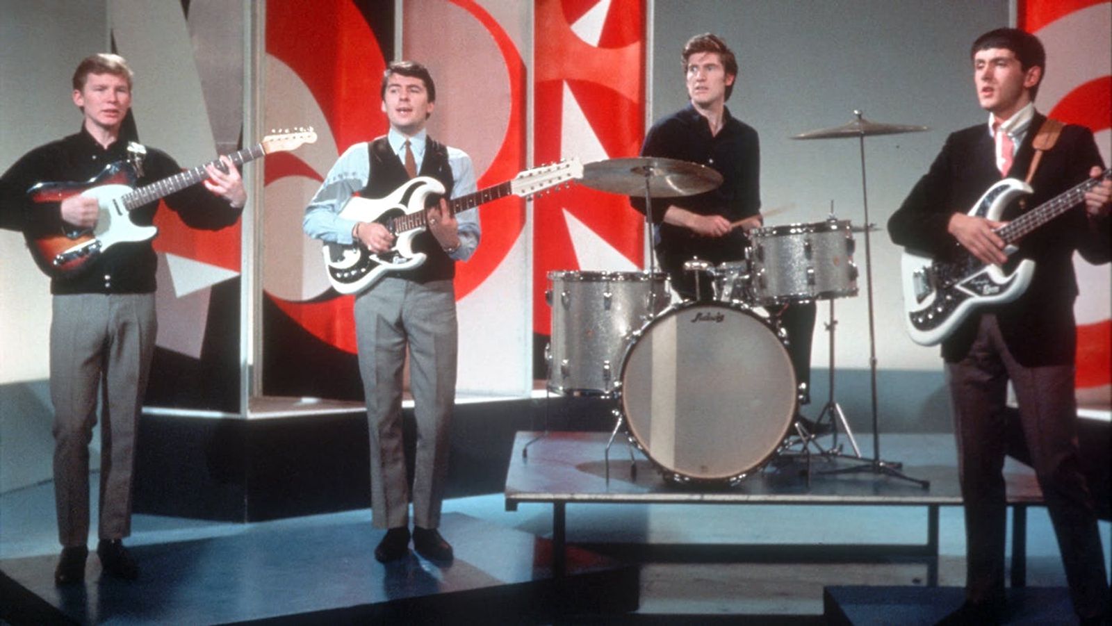 The Searchers review 66 years in rock for their last show at Glastonbury  2025