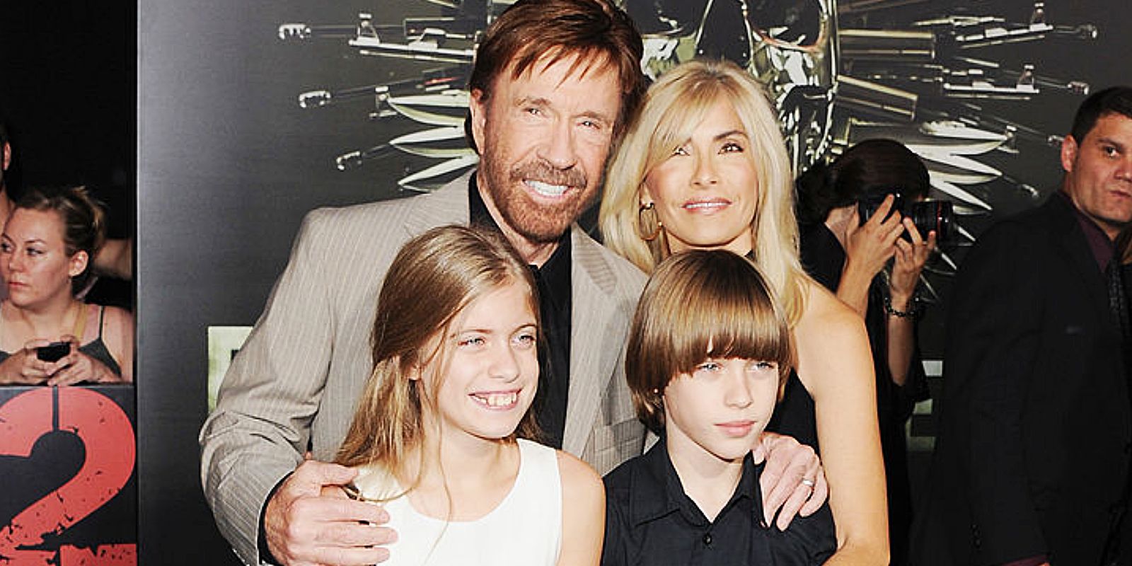 Chuck Norris, wife Gena O’Kelly, and twin children Danilee and Dakota | Source: Getty Images