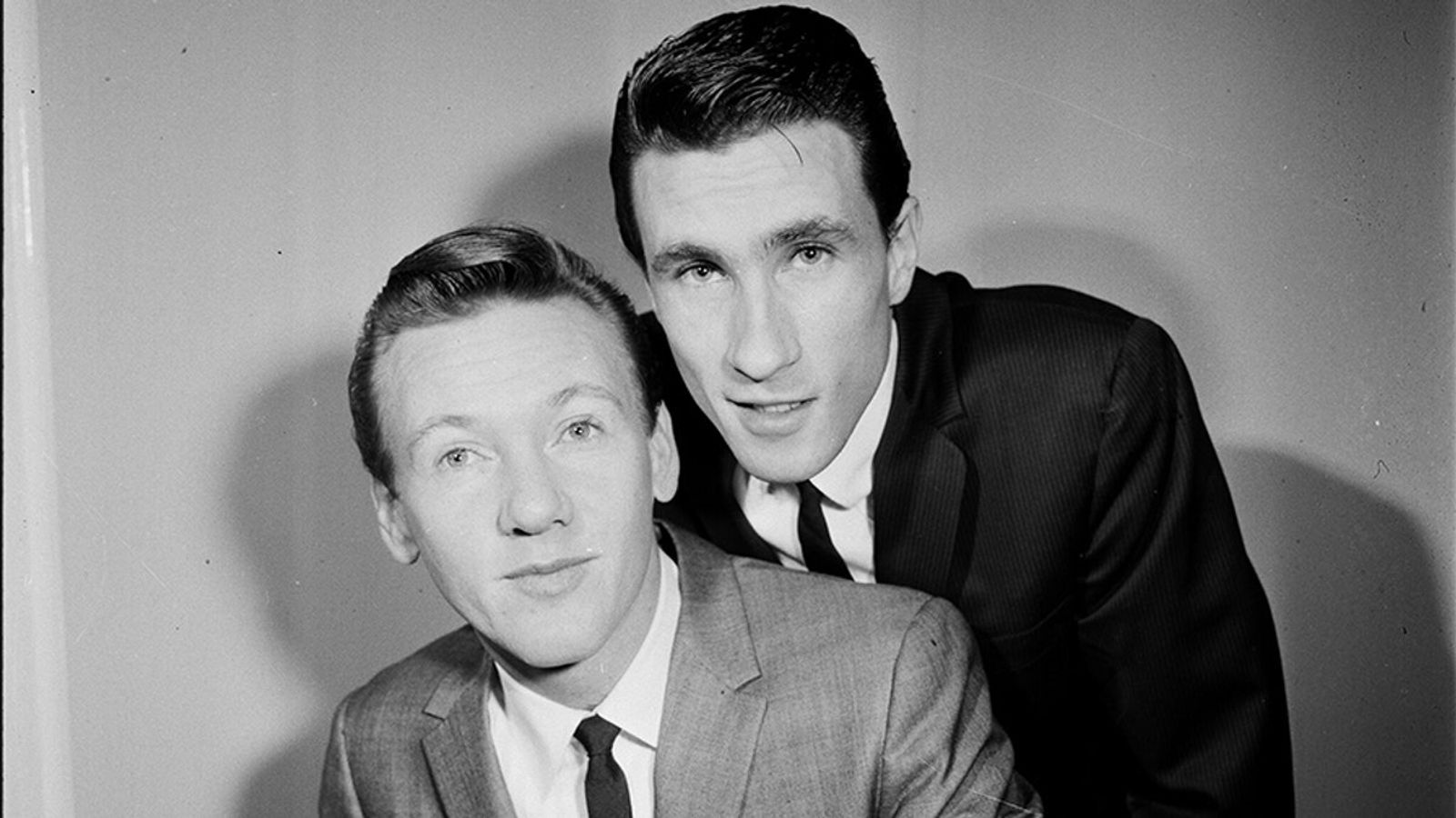Righteous Brothers' Bill Medley recalls newfound popularity of 'Unchained Melody' after hit film 'Ghost' | Fox News