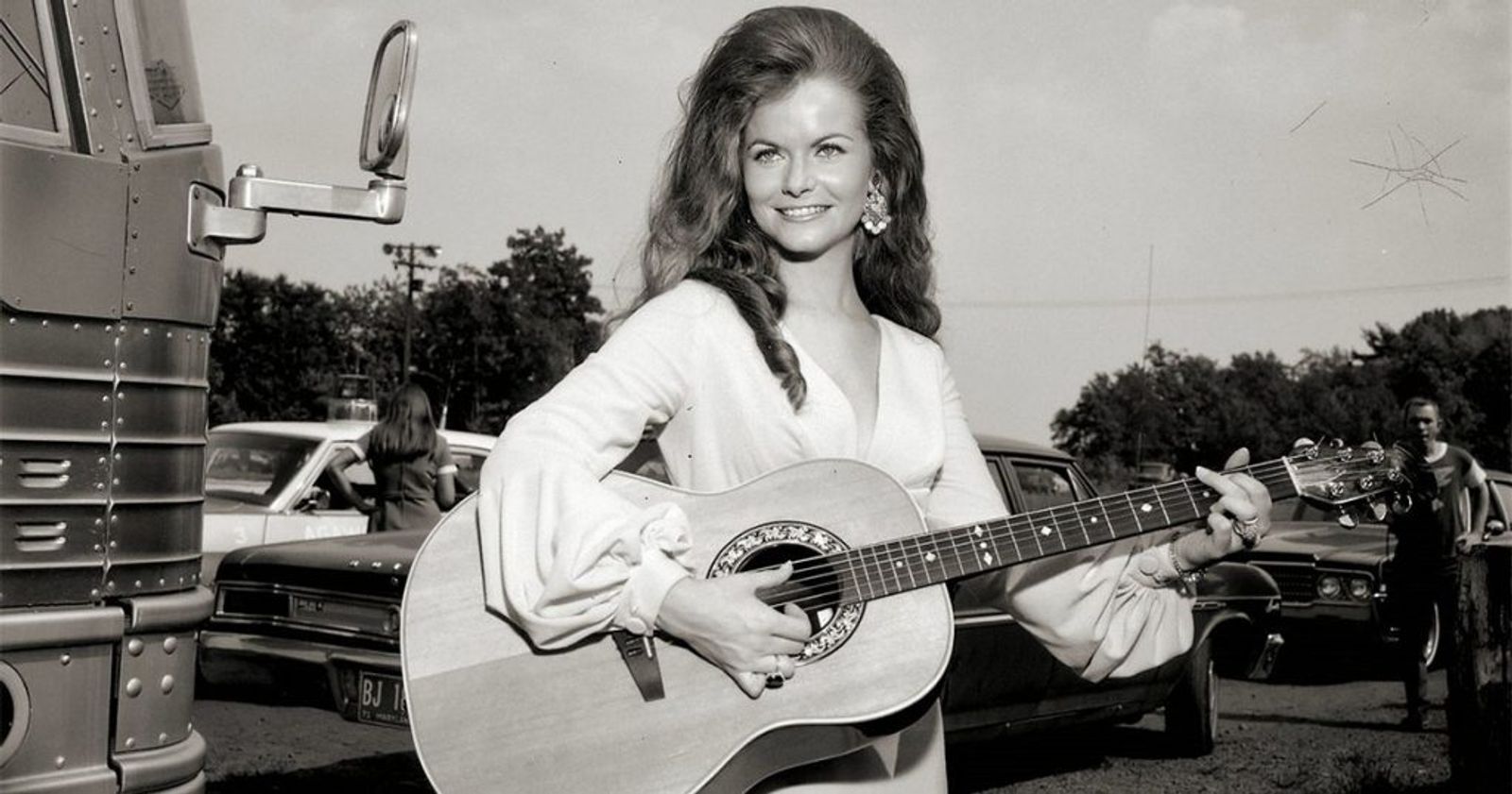 CR008 - Harper Valley PTA, Part 2: Jeannie C. Riley | Cocaine &amp;amp; Rhinestones