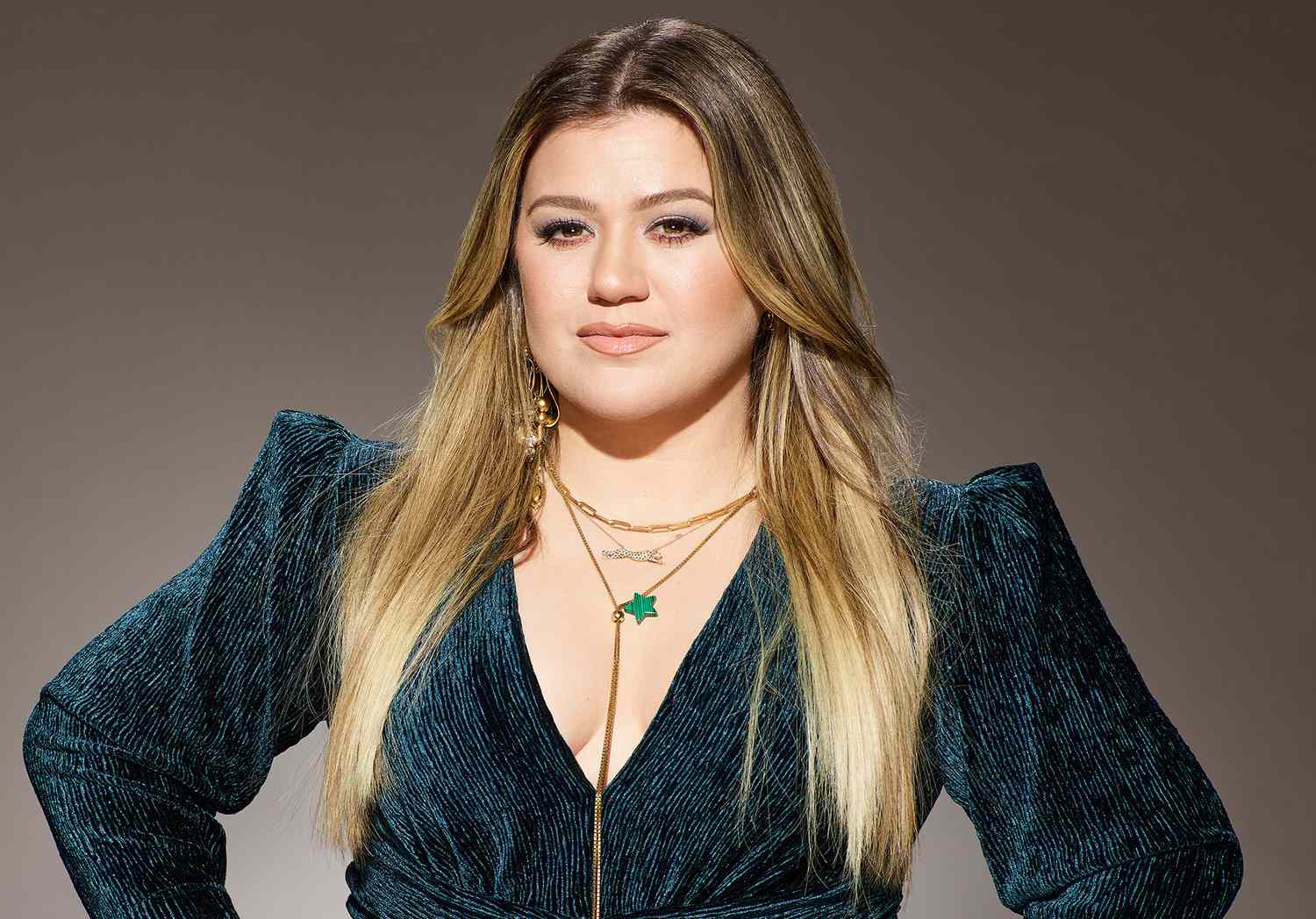 Kelly Clarkson Shares Post on 20th Anniversary of 'American Idol' Win
