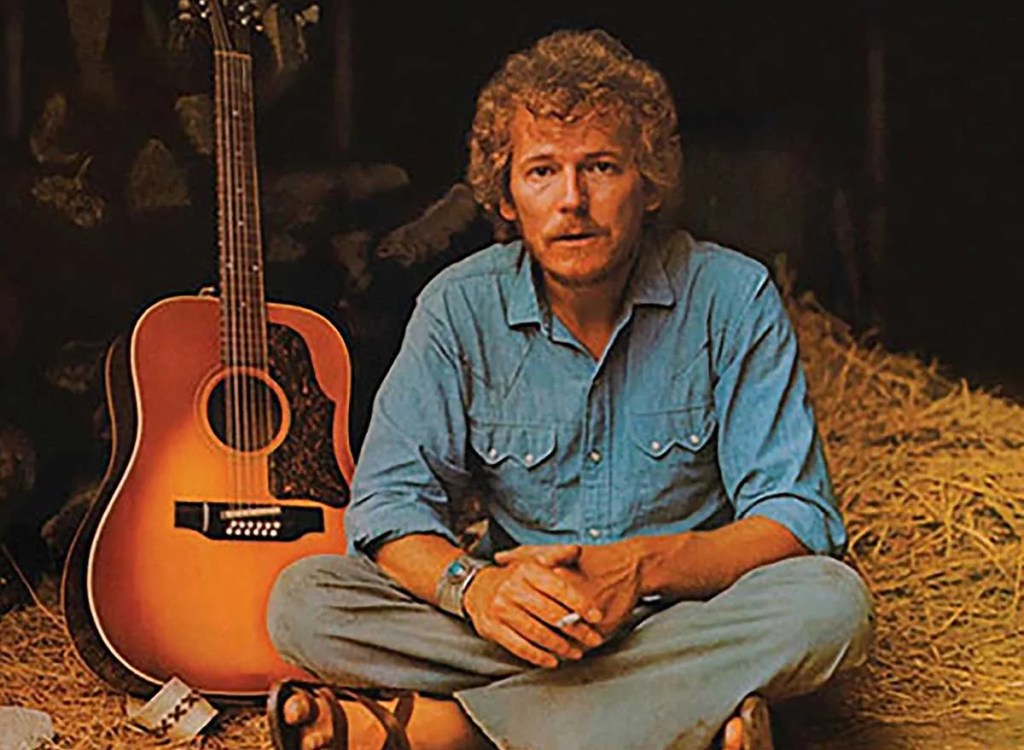 Great Acoustics—Gordon Lightfoot's 1967 Gibson B-45-12: The Guitar Behind  “The Wreck of the Edmund Fitzgerald” | Acoustic Guitar