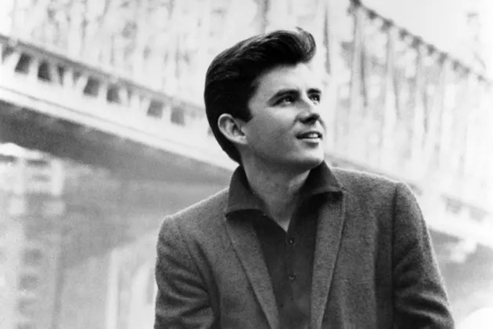 Johnny Tillotson, Iconic Country &amp;amp;amp; Pop Singer Behind 'Poetry in Motion,'  Dies at 86