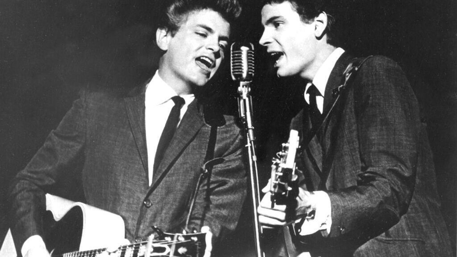 Thành viên cuối của nhóm Everly Brothers từ trần ở tuổi 84 - RFI