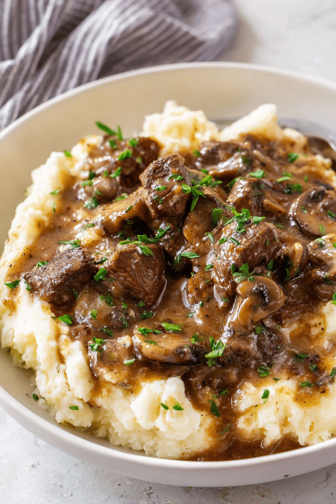 Slow Cooker Mushroom Beef Tips