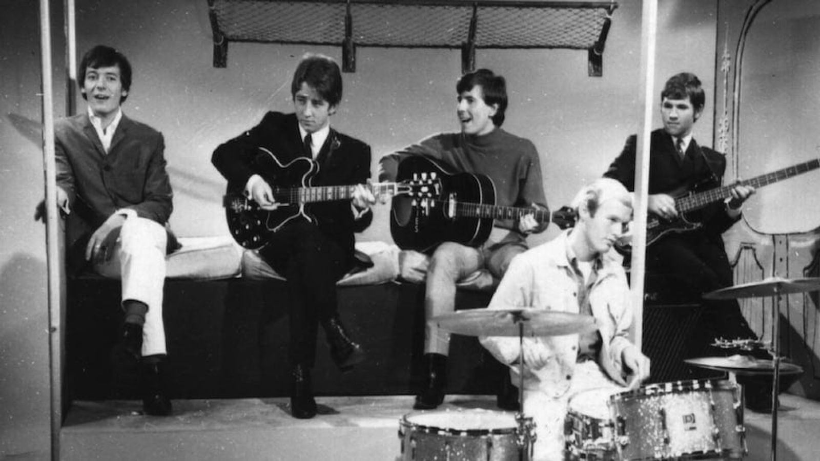 The Hollies: Talent, Turmoil and Tenacity - CultureSonar
