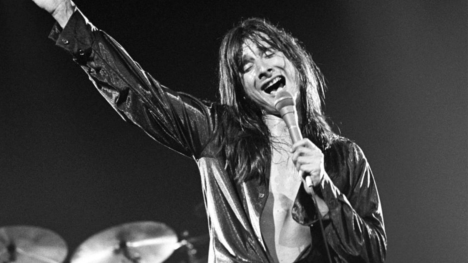 Steve Perry's Journey From Radio Silence to New Album - GV Wire