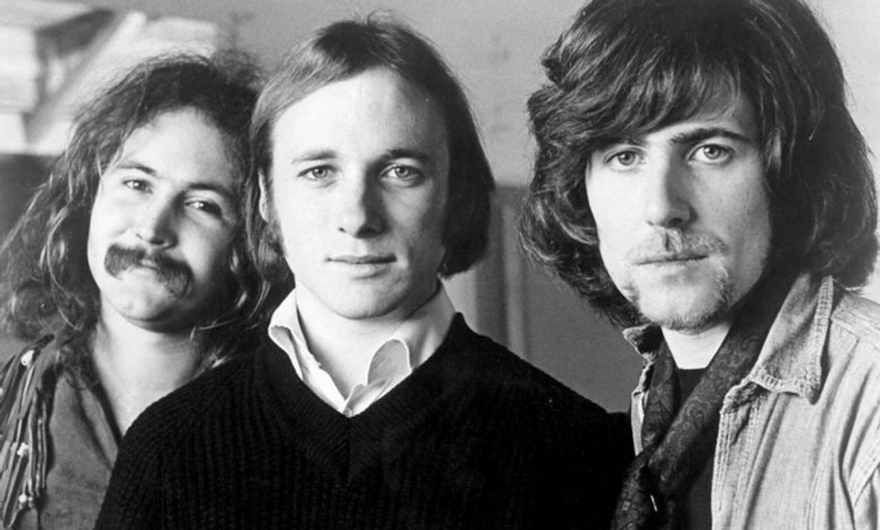 Suite: Judy Blue Eyes – The Timeless Masterpiece That Defined Crosby, Stills & Nash’s Harmonious Legacy
