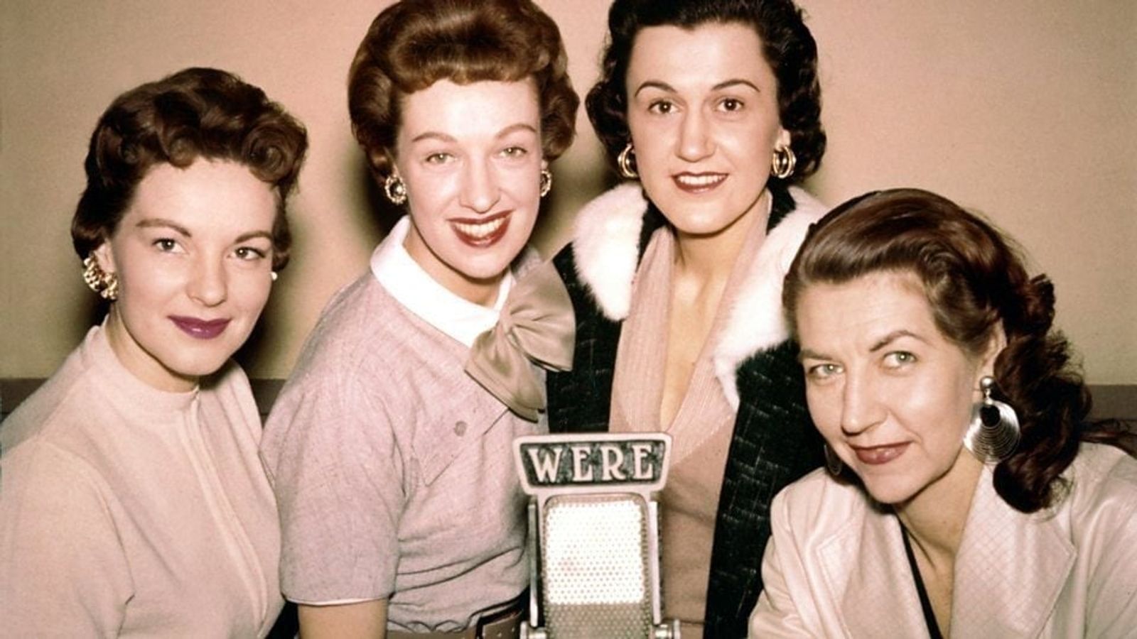 Meet The Chordettes, America's favorite female quartet who sang the  unforgettable 'Mr Sandman' &amp; 'Lollipop' (1954) - Click Americana