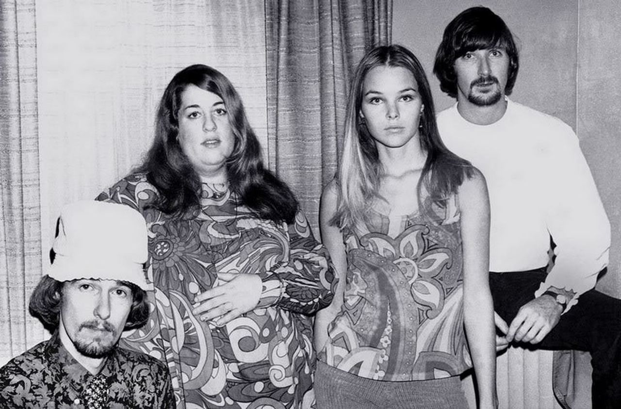 Dancing In The Street by The Mamas &amp;amp;amp; The Papas - 1966 Hit Song - Vancouver Pop Music Signature Sounds