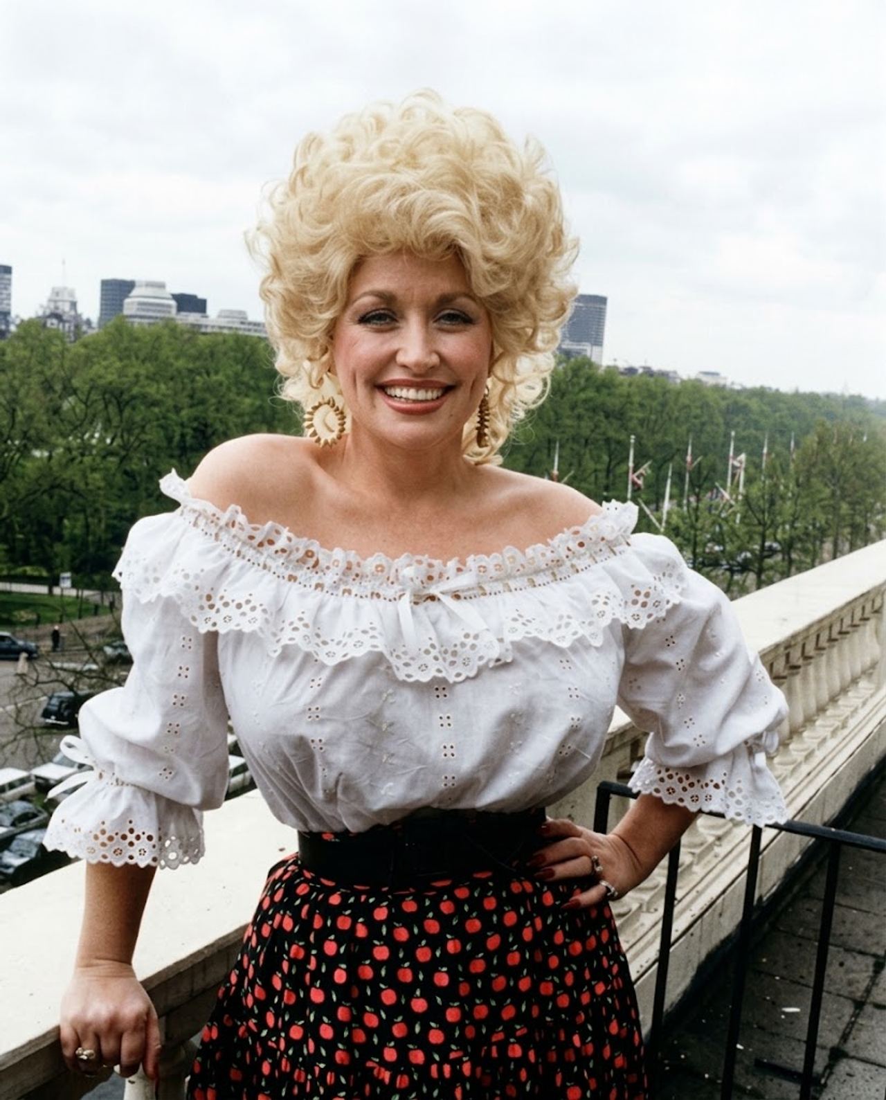 In 1995, Dolly Parton started mailing one free book each month to every child under five in her home county of Sevier Co