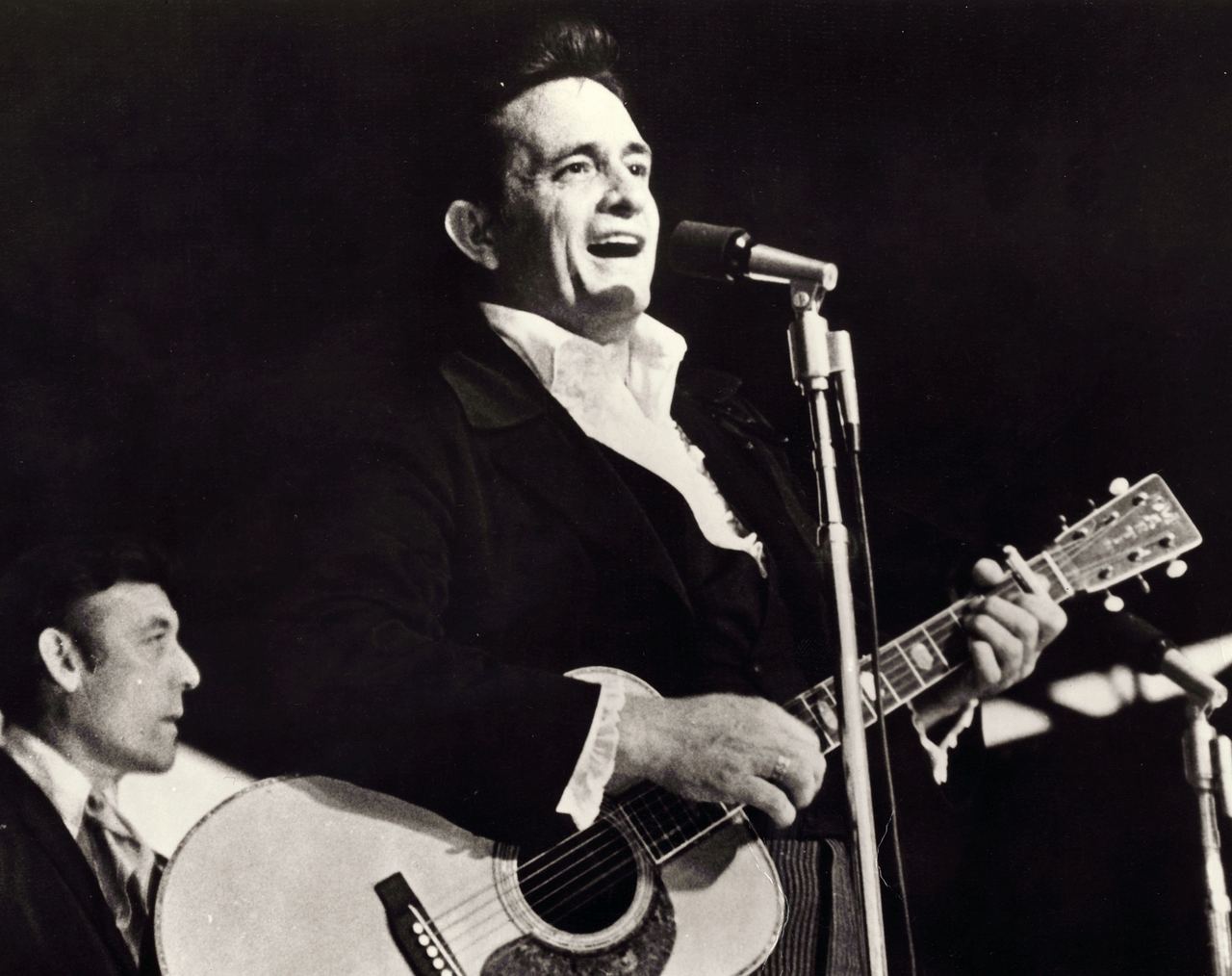 Johnny Cash and Hurt: The Haunting Final Goodbye of a Legend