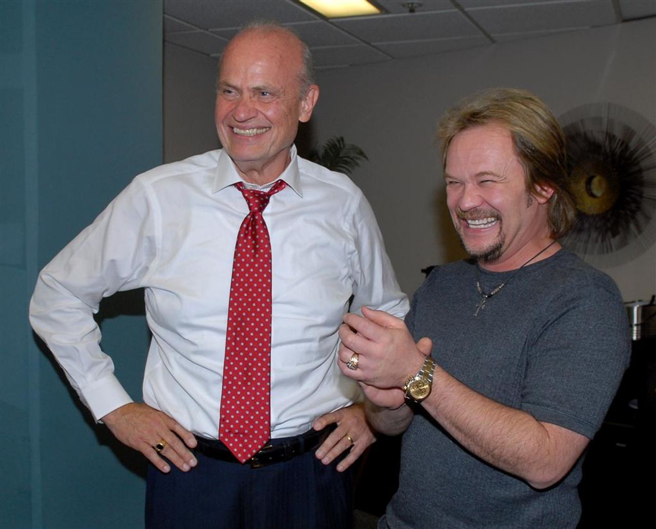 Fred laughs with Travis Tritt (1335017699)