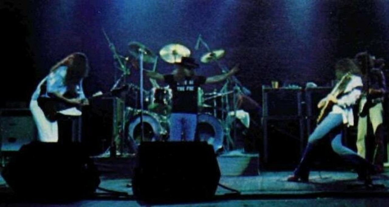 Lynyrd Skynyrd (1976)