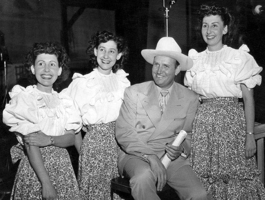 Gene Autry Pinafores radio show 1948